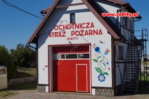 Nowe drzwi wjazdowe w OSP Rokity
