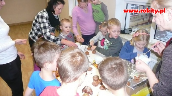 Pieczenie pączk&oacute;w i fawork&oacute;w